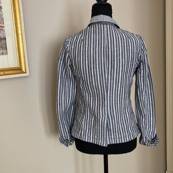 Banana Republic women’s jacket - Picture 2 of 3
